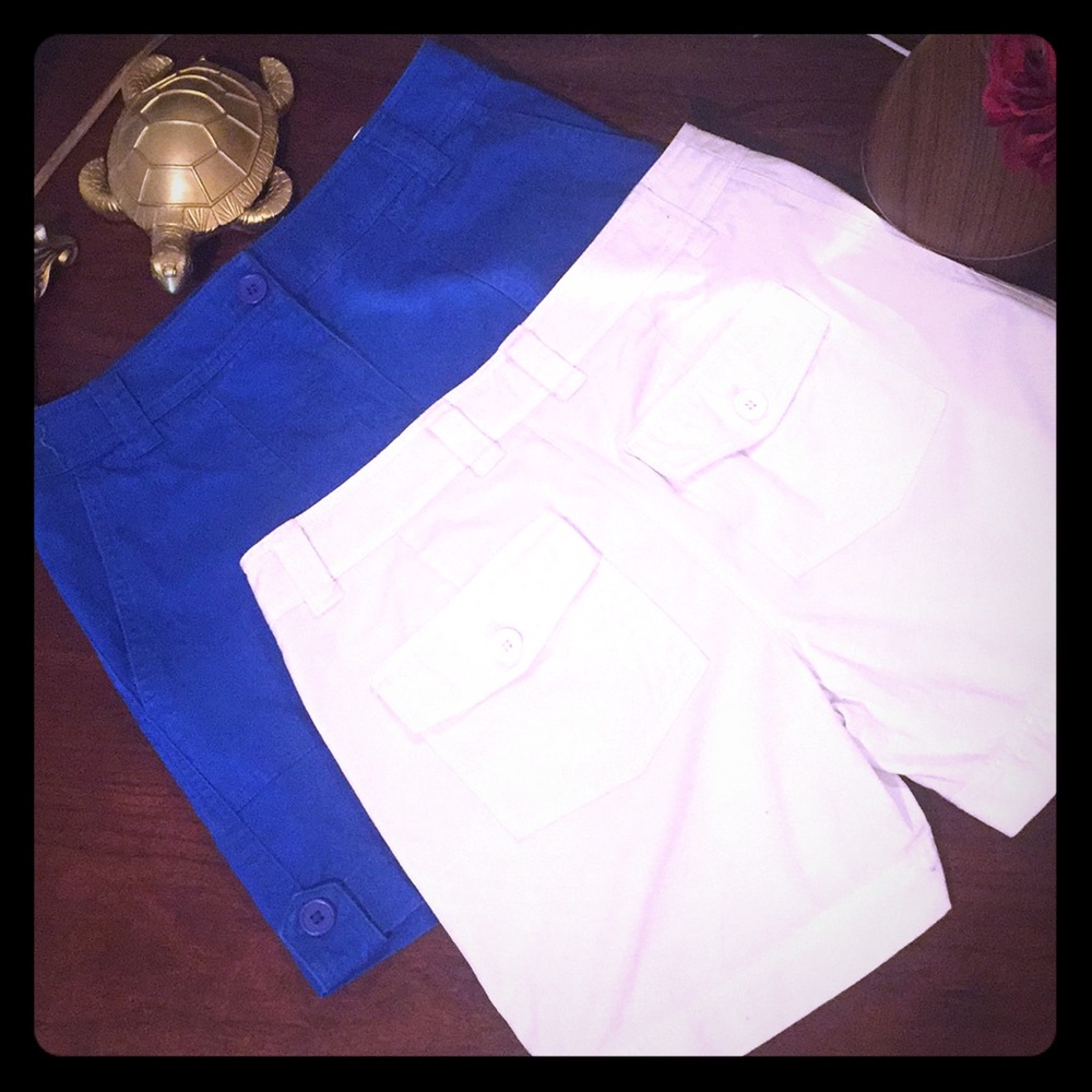 2 pairs Jones New York shorts